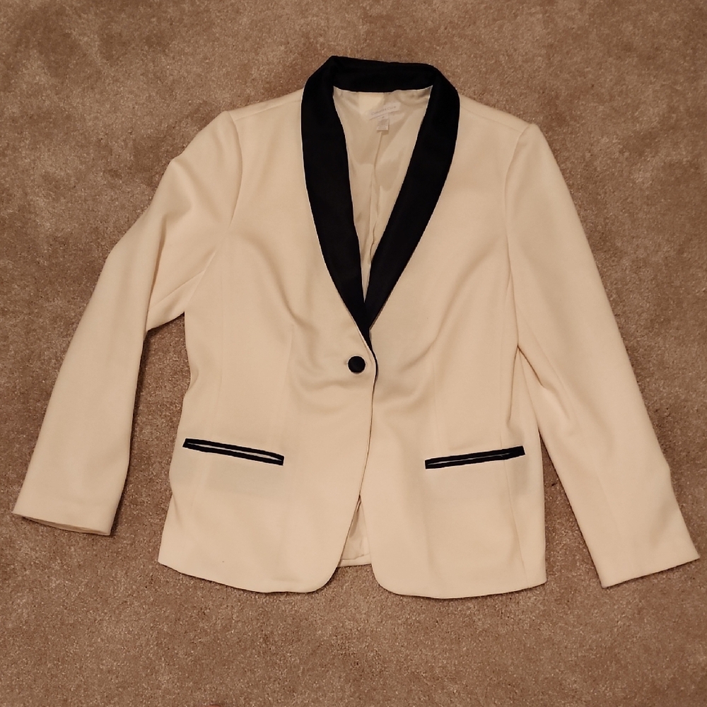 Charter Club Cream Blazer with Black Trim